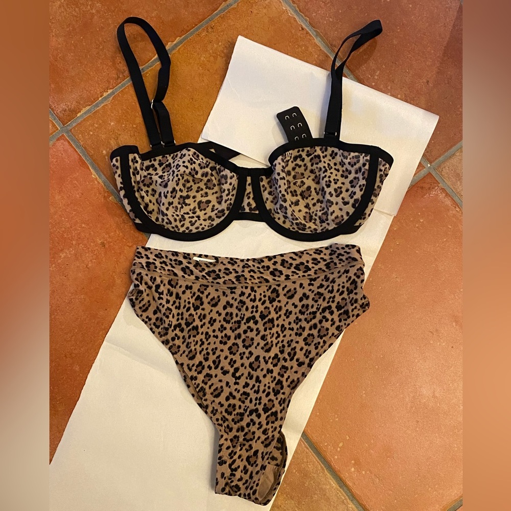 NWT - CUUP balconette bra and high waisted underwear set